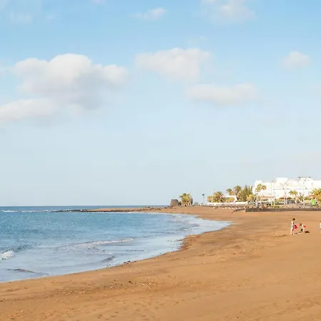 La Casa De La Playa Puerto del Carmen (Lanzarote)