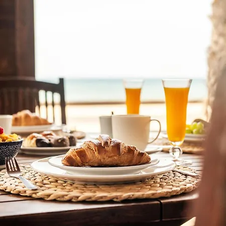 Вилла La Casa De La Playa *