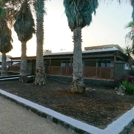 Villa La Casa De La Playa