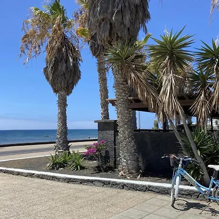 Villa La Casa De La Playa Puerto del Carmen (Lanzarote)