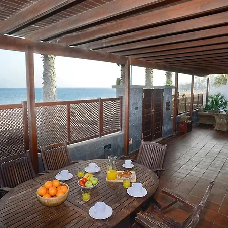 La Casa De La Playa *